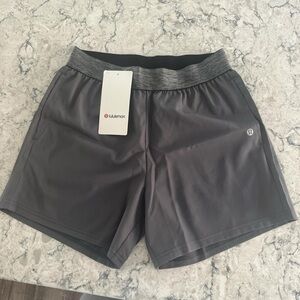 Men's Grey Lululemon Activewear Shorts